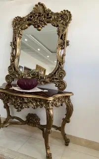 آینه و کنسول