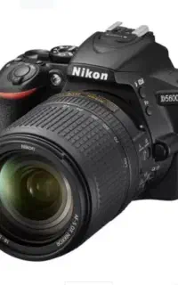 دوربین عکاسی نیکون D5600 با لنز 140-18