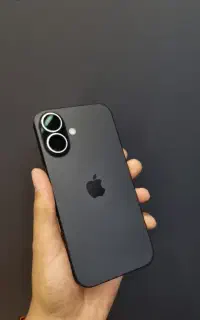 ایفون 16نرمال تمیز