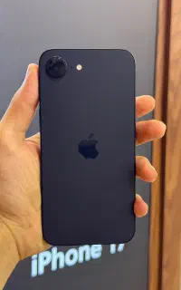 iPhone 16e