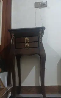 میز تلفن سالم