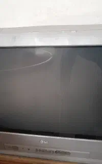 تلویزیون ال جی ۲۴ انج