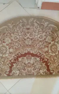 پادری نیم دایره