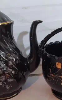 قوری و جا آجیلی