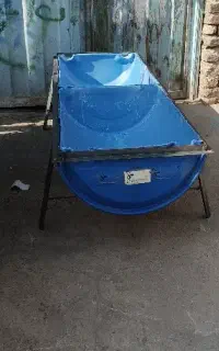 آبخوری و آبشخور پلاستیکی