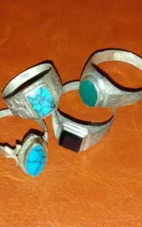 تعدادی انگشتر