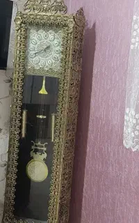 ساعت ایستاده برنز بسیار شیک و زیبا با پاندول طلایی