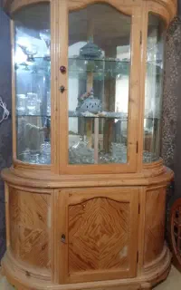 بوفه چوبی( ویترین  آینه دار)