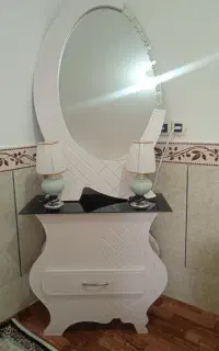آینه وکنسول در حد نو