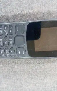 گوشی نوکیا ۱۰۶ سالم