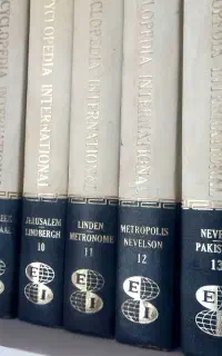 دائره المعارف انگلیسی Encyclopedia International
