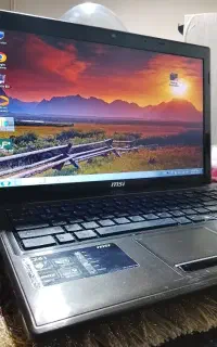لب تاپ MSI در حد