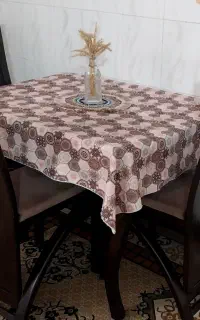 میز غذاخوری