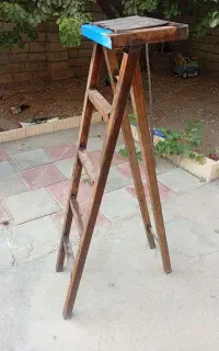 چهار پایه دست ساز