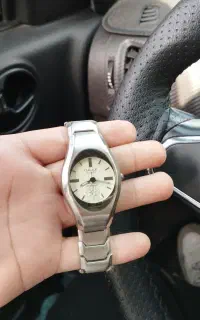 ساعت اوماکس ژاپنی