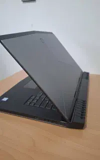 Alienware  DELL گرافیک مجزا ۸