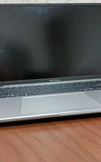 لبتاب ایسوس در حد نو