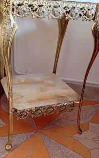 میز چهار پایه برنز