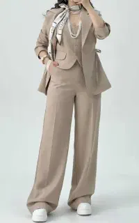 تولیدی پوشاک زنانه با قیمت مناسب .