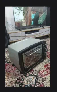 توستر سالم و تمیز بدون هیچ ایرادی