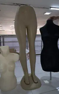 مانکن و رگال در حد نو کم استفاده شده