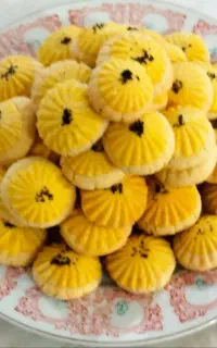 شیرینی وکماج و کلمپه خانگی