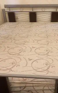 تخت دونفره
