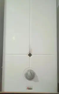 آبگرمکن دیواری