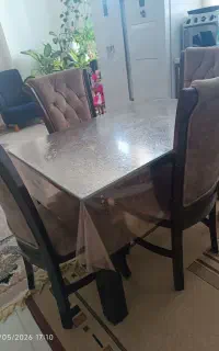 میز ناهارخوری