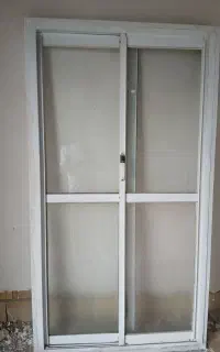 درب بالکن آلومینیوم