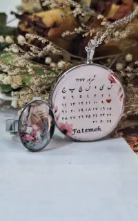انگشتر رزینی دستساز با عکس دلخواه(هدیه خاص)