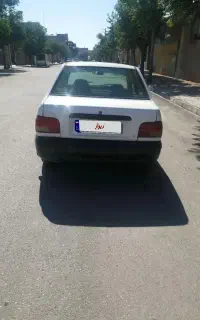 پراید مدل۸۲سالم