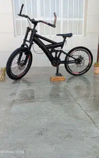 100
