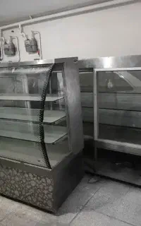 یخچال شیرینی تر ۲متر و ۲۵در ۷۰ سانت