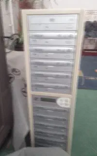 دستگاه تکثیر دی وی دی و سی دی به تعداد