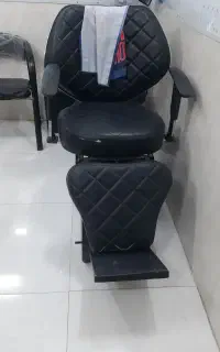 صندلی طرح برقی