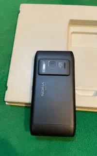 نوکیا ان ۸ nokia n8درحد اکبند بدون خط و خش اصلی