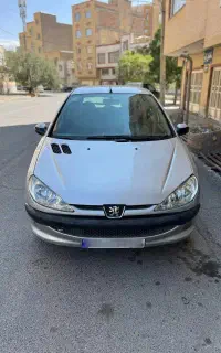 206تیپ 2 مدل 85