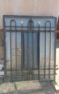 پنج عدد پنجره فروشی در حد نو