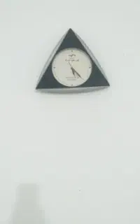 ساعت سالم و تمیز