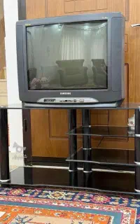 فروش تلویزیون سامسونگ ۳۹ اینچ با میز تلویزیون