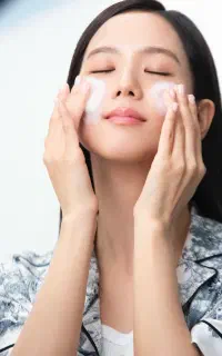 راهنمایی میکنم برا پوست سفید و شاداب