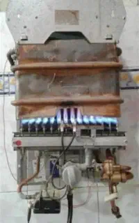 خدمات فنی وتعمیر آبگرمکن مخزنی جوشکاری ولوله کشی