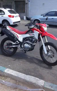 موتور سیکلت پرشی تریل فلات crf 200