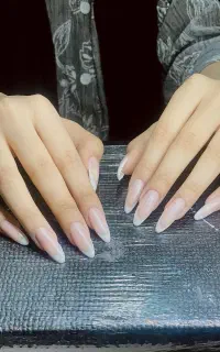 کاشت ناخن تربت فقط ۴۰۰