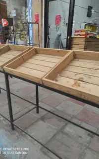 پالت و استند میوه