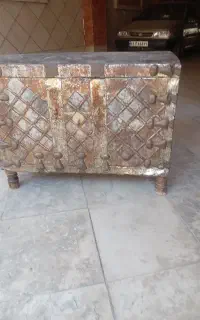 یخدان قدیمی سالم