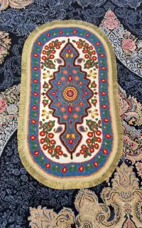رومیزی بیضی پته