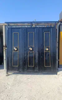 دروازه حیاط درب باغی آهنی
