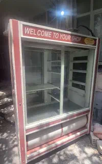 یخچال سوپرمارکتی